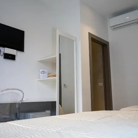 Bed and Breakfast La Dimora Del Re