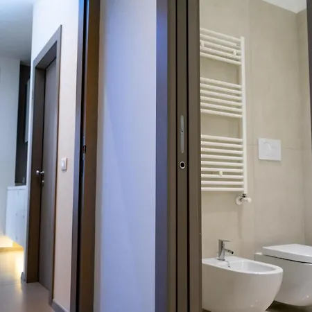 La Dimora Del Re Bed and Breakfast 3*