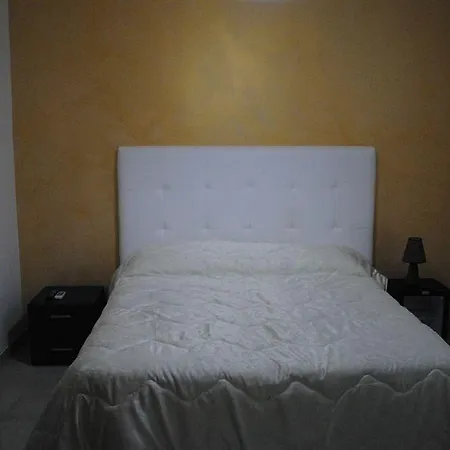 فندق مبيت وإفطار La Dimora Del Re 3*