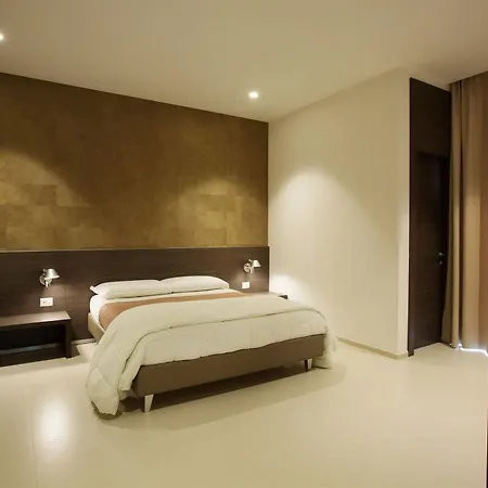 La Dimora Del Re فندق مبيت وإفطار 3*